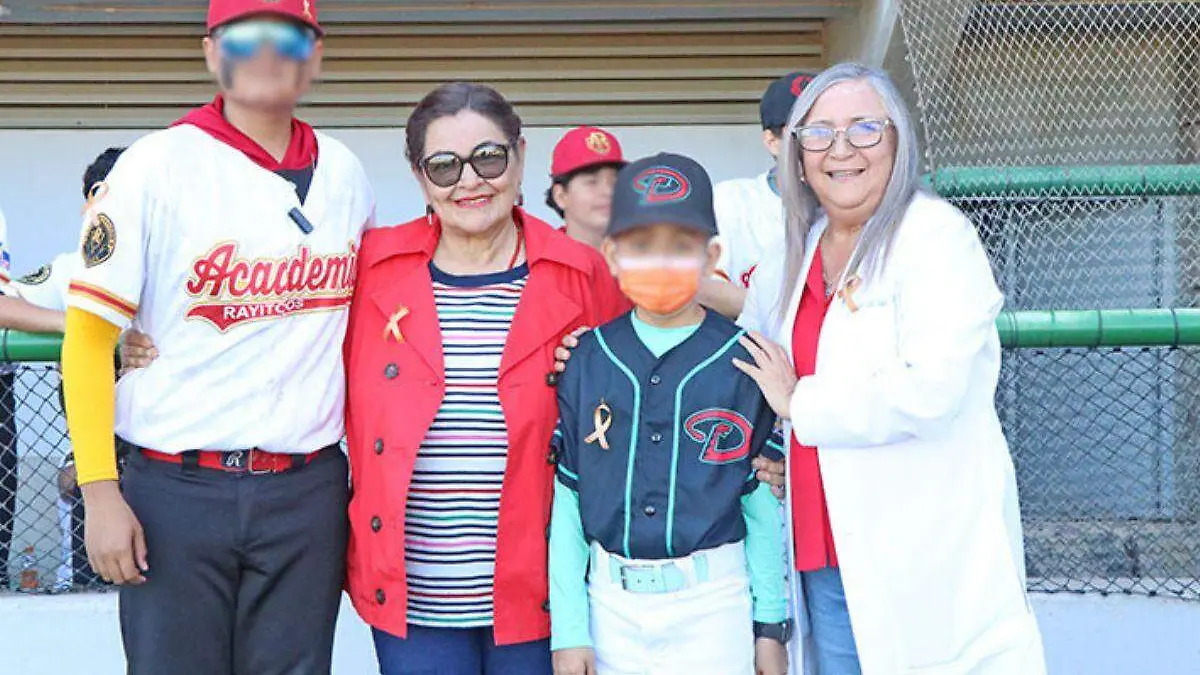 Celebran la lucha contra el cáncer infantil con partido de béisbol juvenil